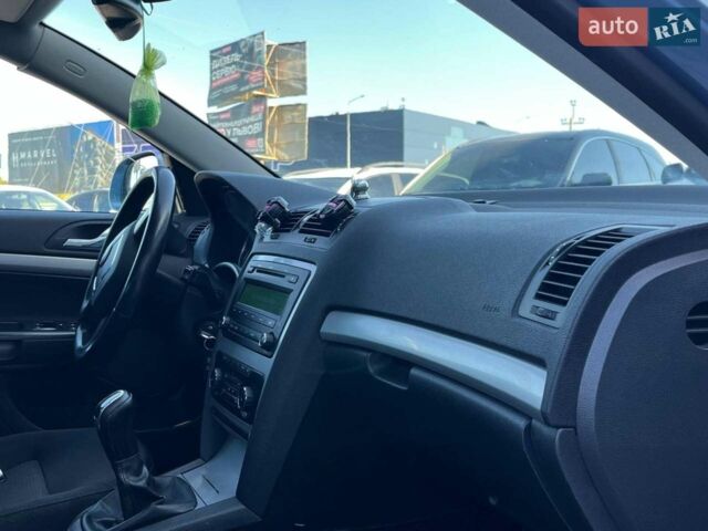 Синій Шкода Октавія, об'ємом двигуна 1.6 л та пробігом 221 тис. км за 5940 $, фото 34 на Automoto.ua
