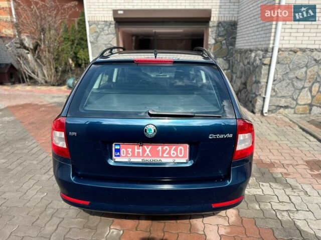 Синий Шкода Октавия, объемом двигателя 1.6 л и пробегом 214 тыс. км за 8600 $, фото 7 на Automoto.ua