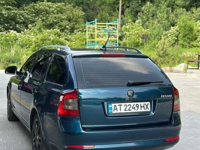 Синій Шкода Октавія, об'ємом двигуна 1.2 л та пробігом 199 тис. км за 5000 $, фото 15 на Automoto.ua