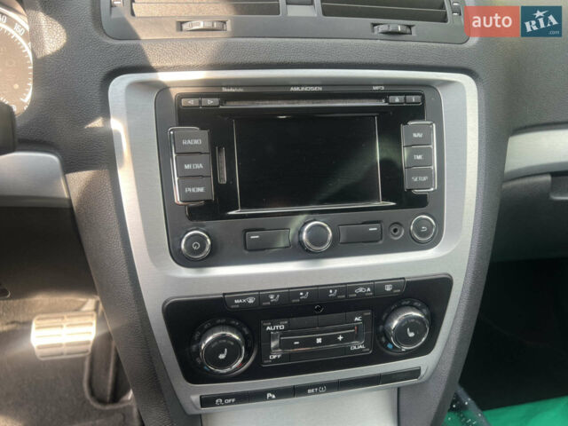 Синій Шкода Октавія, об'ємом двигуна 1.97 л та пробігом 260 тис. км за 12500 $, фото 14 на Automoto.ua