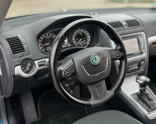 Синий Шкода Октавия, объемом двигателя 1.99 л и пробегом 278 тыс. км за 9350 $, фото 43 на Automoto.ua