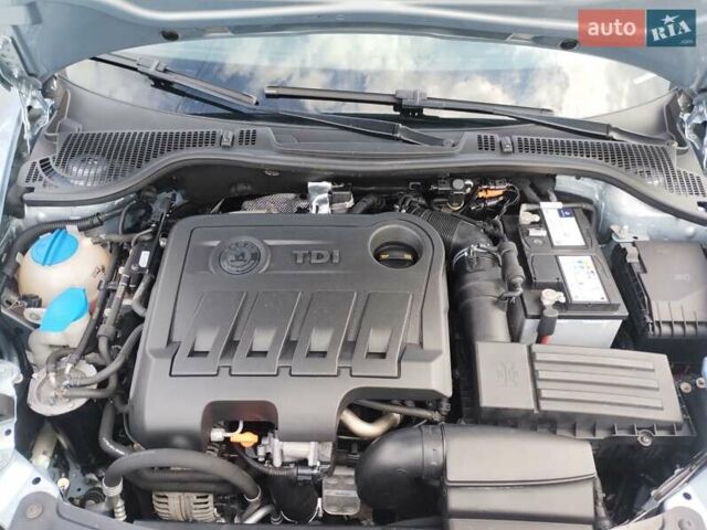 Синий Шкода Октавия, объемом двигателя 2 л и пробегом 238 тыс. км за 9700 $, фото 33 на Automoto.ua