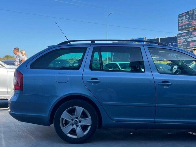 Синій Шкода Октавія, об'ємом двигуна 1.6 л та пробігом 216 тис. км за 6890 $, фото 7 на Automoto.ua