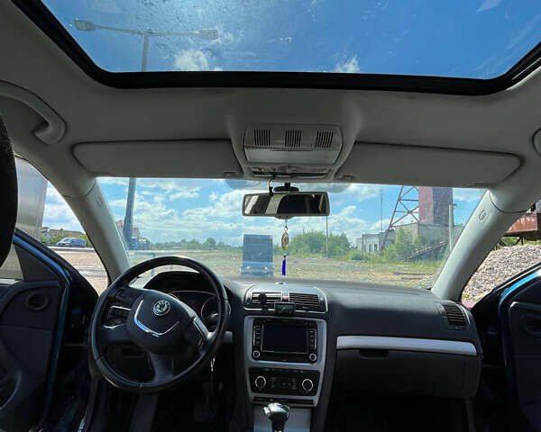 Синий Шкода Октавия, объемом двигателя 1.2 л и пробегом 2 тыс. км за 7000 $, фото 6 на Automoto.ua