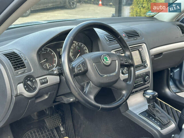 Синій Шкода Октавія, об'ємом двигуна 1.8 л та пробігом 246 тис. км за 9100 $, фото 13 на Automoto.ua