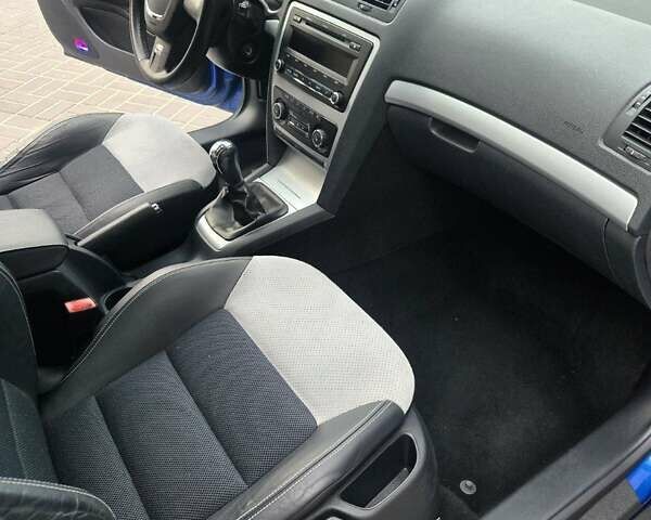Синий Шкода Октавия, объемом двигателя 1.98 л и пробегом 168 тыс. км за 9499 $, фото 51 на Automoto.ua
