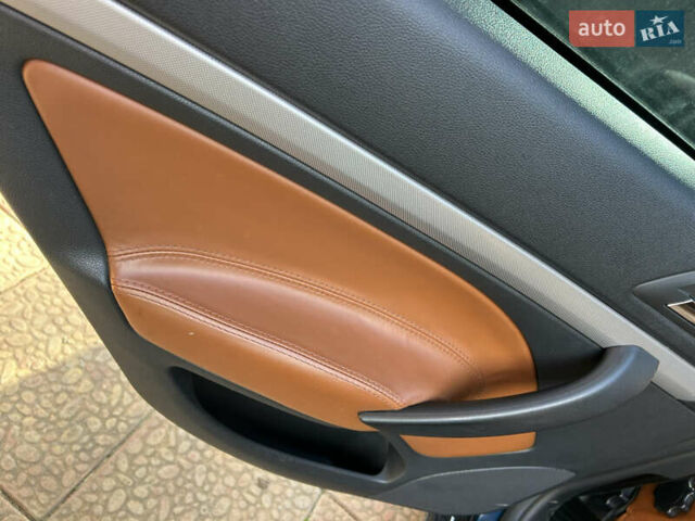 Синій Шкода Октавія, об'ємом двигуна 1.2 л та пробігом 313 тис. км за 8300 $, фото 10 на Automoto.ua