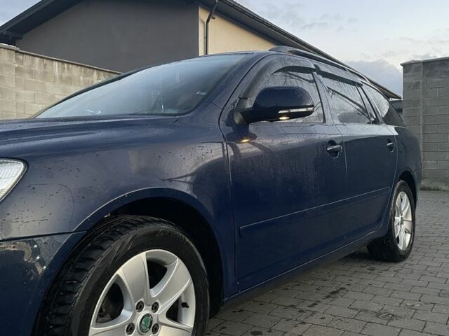 Синій Шкода Октавія, об'ємом двигуна 1.6 л та пробігом 189 тис. км за 9000 $, фото 2 на Automoto.ua