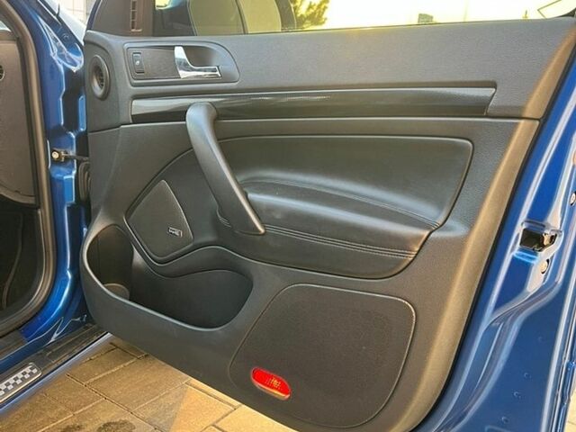 Синій Шкода Октавія, об'ємом двигуна 2 л та пробігом 212 тис. км за 11950 $, фото 69 на Automoto.ua