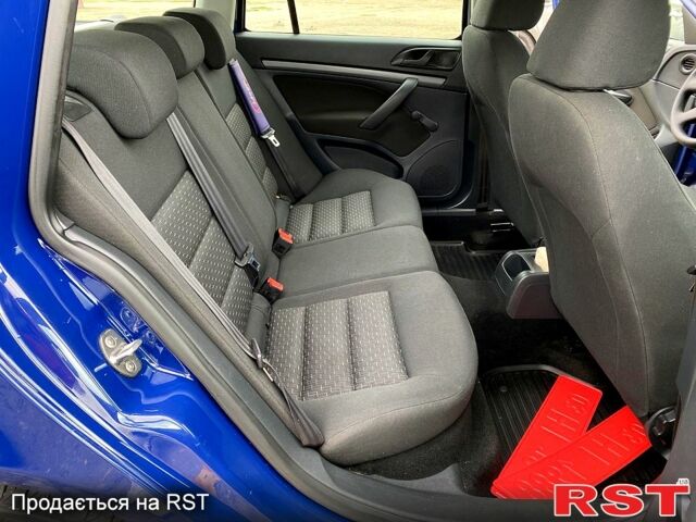 Синий Шкода Октавия, объемом двигателя 1.6 л и пробегом 194 тыс. км за 7900 $, фото 11 на Automoto.ua