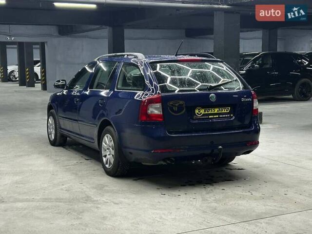 Синий Шкода Октавия, объемом двигателя 1.9 л и пробегом 217 тыс. км за 8300 $, фото 3 на Automoto.ua