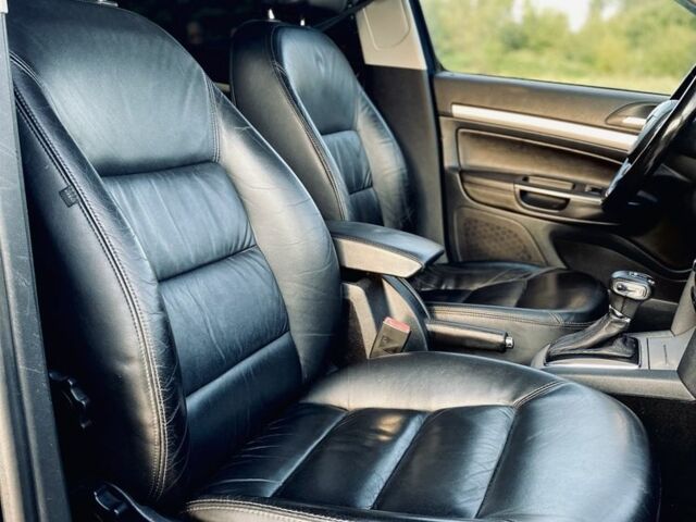 Синій Шкода Октавія, об'ємом двигуна 1.6 л та пробігом 281 тис. км за 8000 $, фото 14 на Automoto.ua