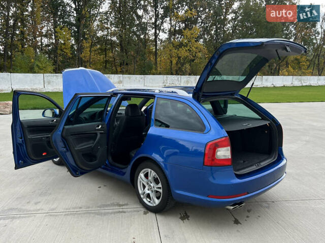 Синий Шкода Октавия, объемом двигателя 2 л и пробегом 204 тыс. км за 12650 $, фото 162 на Automoto.ua