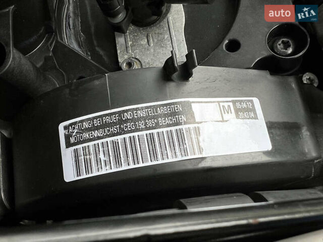 Синий Шкода Октавия, объемом двигателя 2 л и пробегом 204 тыс. км за 12100 $, фото 179 на Automoto.ua