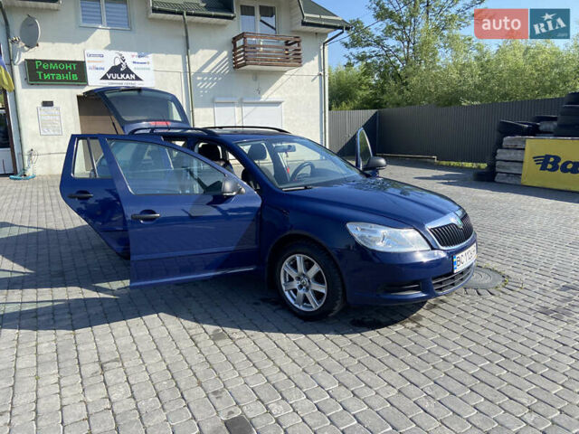 Синий Шкода Октавия, объемом двигателя 1.6 л и пробегом 208 тыс. км за 8250 $, фото 7 на Automoto.ua