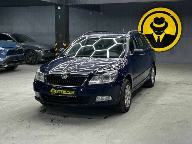 Синий Шкода Октавия, объемом двигателя 1.9 л и пробегом 217 тыс. км за 8300 $, фото 2 на Automoto.ua