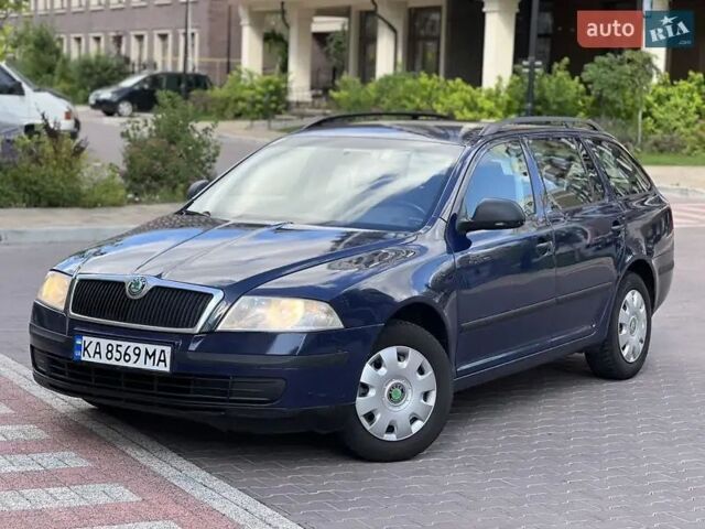 Шкода Октавия 2012 в Киеве на Automoto.ua Синий Шкода Октавия, объемом двигателя 1.6 л и пробегом 0 тыс. км за 5999 $, фото 6 на Automoto.ua