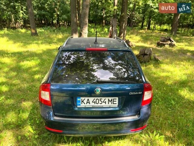 Синій Шкода Октавія, об'ємом двигуна 1.2 л та пробігом 247 тис. км за 3650 $, фото 19 на Automoto.ua