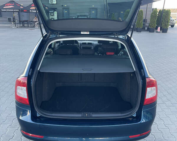 Синий Шкода Октавия, объемом двигателя 1.4 л и пробегом 265 тыс. км за 7950 $, фото 11 на Automoto.ua