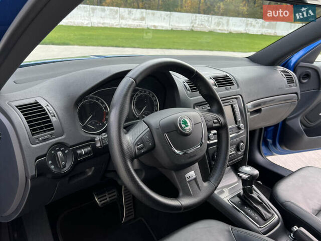 Синий Шкода Октавия, объемом двигателя 2 л и пробегом 204 тыс. км за 12650 $, фото 73 на Automoto.ua