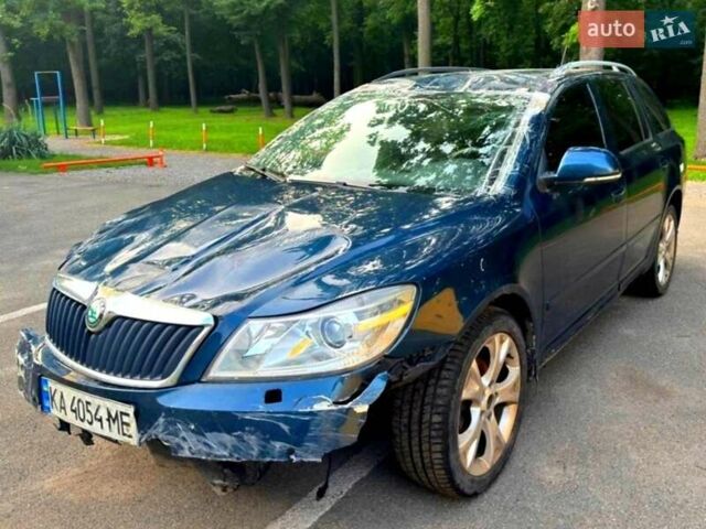 Синій Шкода Октавія, об'ємом двигуна 1.2 л та пробігом 247 тис. км за 2999 $, фото 3 на Automoto.ua