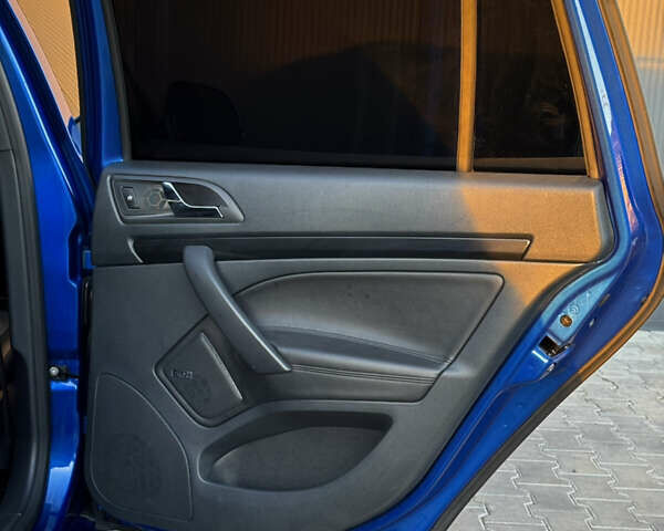 Синій Шкода Октавія, об'ємом двигуна 2 л та пробігом 204 тис. км за 12399 $, фото 44 на Automoto.ua