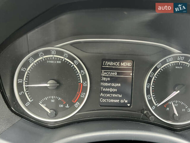 Синий Шкода Октавия, объемом двигателя 2 л и пробегом 204 тыс. км за 12650 $, фото 189 на Automoto.ua