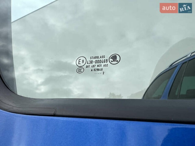 Синий Шкода Октавия, объемом двигателя 2 л и пробегом 204 тыс. км за 12650 $, фото 70 на Automoto.ua