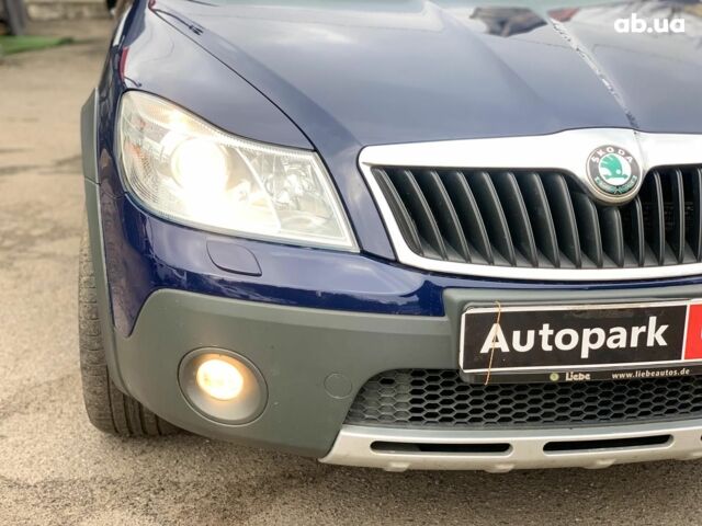 Синій Шкода Октавія, об'ємом двигуна 1.8 л та пробігом 186 тис. км за 10790 $, фото 9 на Automoto.ua