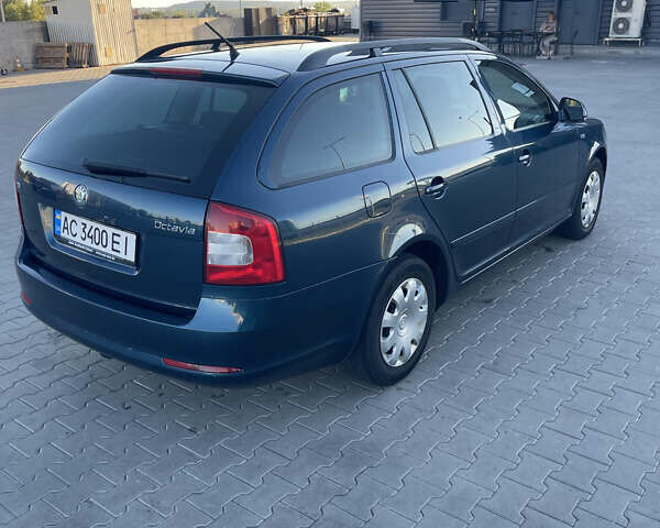 Синий Шкода Октавия, объемом двигателя 1.4 л и пробегом 265 тыс. км за 7950 $, фото 5 на Automoto.ua