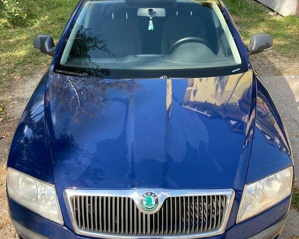 Синій Шкода Октавія, об'ємом двигуна 1.6 л та пробігом 203 тис. км за 5600 $, фото 5 на Automoto.ua