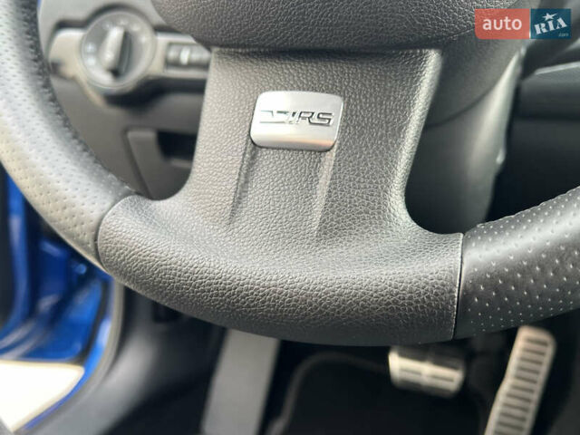 Синий Шкода Октавия, объемом двигателя 2 л и пробегом 204 тыс. км за 12650 $, фото 91 на Automoto.ua