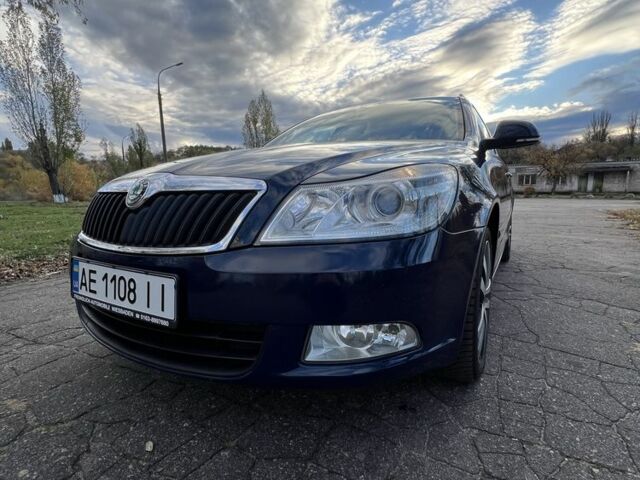 Синій Шкода Октавія, об'ємом двигуна 1.4 л та пробігом 218 тис. км за 7800 $, фото 2 на Automoto.ua