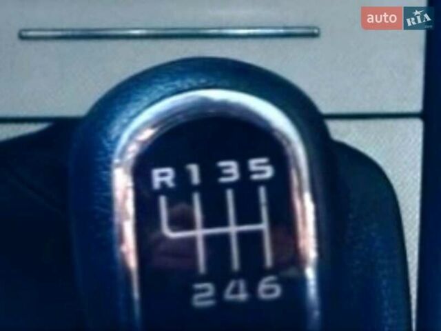 Синій Шкода Октавія, об'ємом двигуна 1.2 л та пробігом 247 тис. км за 2999 $, фото 19 на Automoto.ua