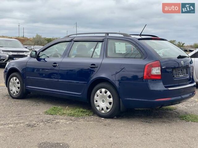 Синий Шкода Октавия, объемом двигателя 1.6 л и пробегом 194 тыс. км за 7900 $, фото 4 на Automoto.ua