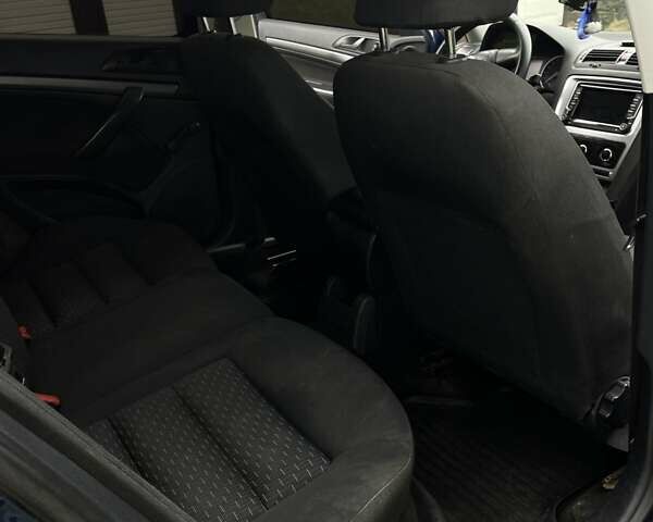 Синій Шкода Октавія, об'ємом двигуна 1.97 л та пробігом 225 тис. км за 7400 $, фото 2 на Automoto.ua