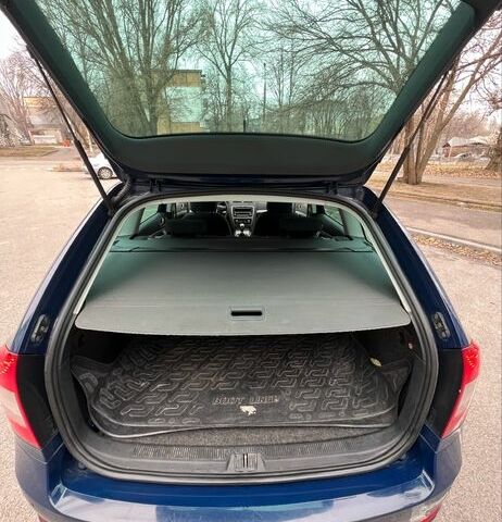 Синій Шкода Октавія, об'ємом двигуна 1.4 л та пробігом 218 тис. км за 7800 $, фото 11 на Automoto.ua