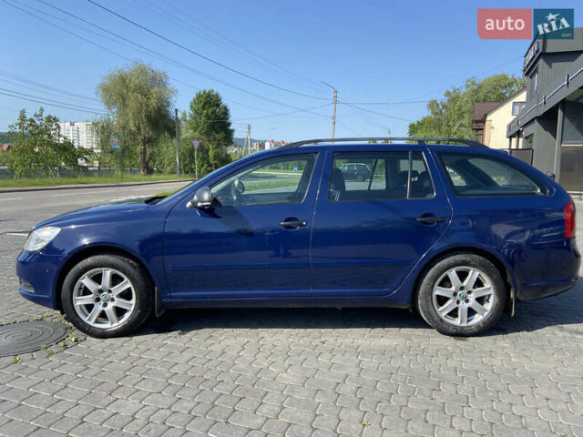 Синий Шкода Октавия, объемом двигателя 1.6 л и пробегом 208 тыс. км за 8250 $, фото 13 на Automoto.ua