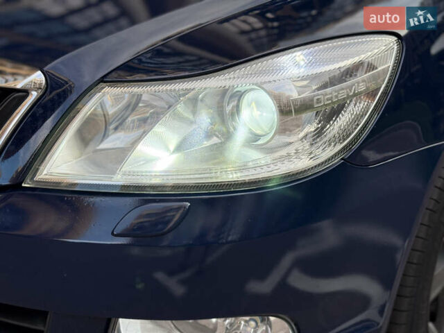 Синий Шкода Октавия, объемом двигателя 1.6 л и пробегом 265 тыс. км за 9100 $, фото 17 на Automoto.ua