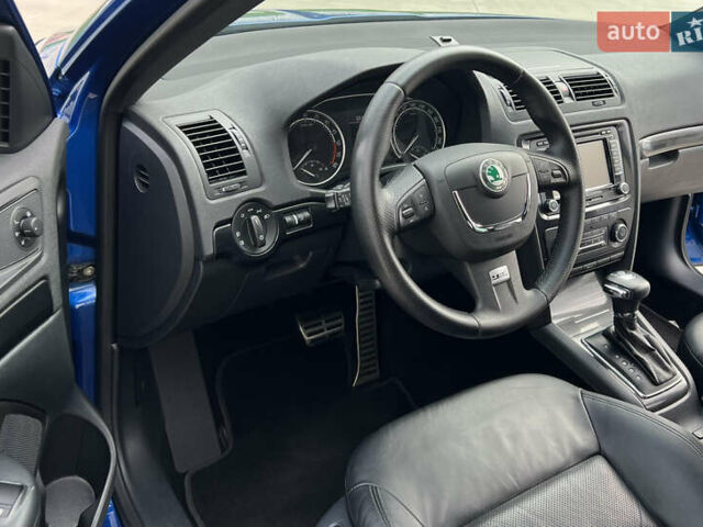 Синій Шкода Октавія, об'ємом двигуна 2 л та пробігом 204 тис. км за 11850 $, фото 53 на Automoto.ua