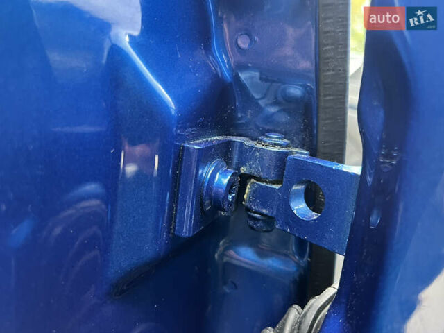 Синий Шкода Октавия, объемом двигателя 2 л и пробегом 204 тыс. км за 12650 $, фото 150 на Automoto.ua