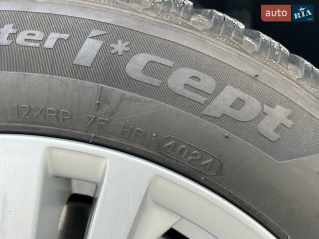 Синий Шкода Октавия, объемом двигателя 2 л и пробегом 204 тыс. км за 12100 $, фото 57 на Automoto.ua