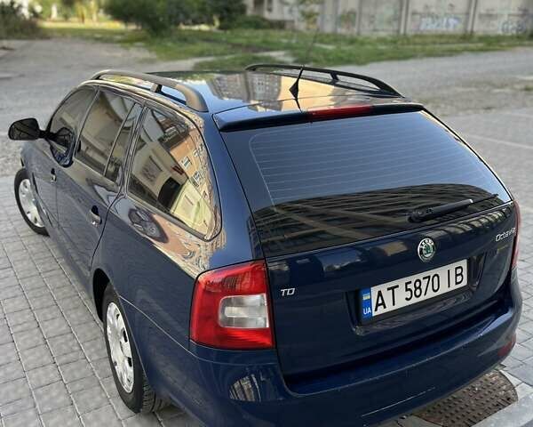 Синий Шкода Октавия, объемом двигателя 1.6 л и пробегом 231 тыс. км за 7800 $, фото 9 на Automoto.ua