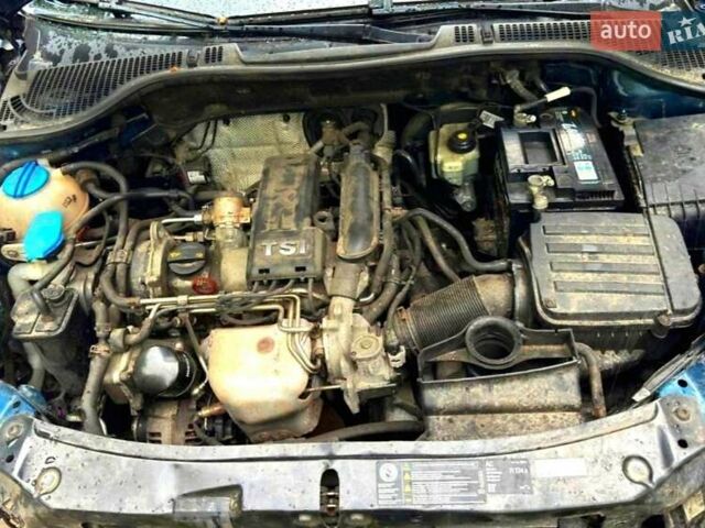 Синій Шкода Октавія, об'ємом двигуна 1.2 л та пробігом 247 тис. км за 2999 $, фото 8 на Automoto.ua