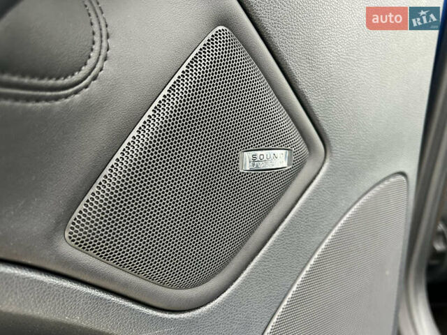 Синий Шкода Октавия, объемом двигателя 2 л и пробегом 204 тыс. км за 12650 $, фото 109 на Automoto.ua