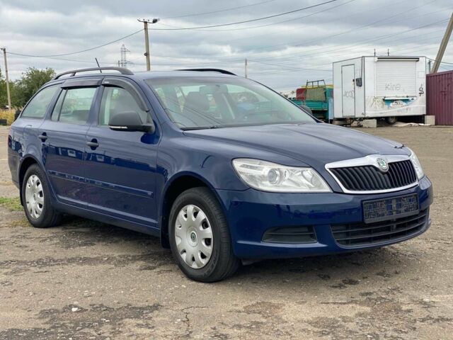 Синій Шкода Октавія, об'ємом двигуна 1.6 л та пробігом 194 тис. км за 8400 $, фото 1 на Automoto.ua