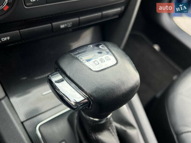 Синий Шкода Октавия, объемом двигателя 2 л и пробегом 204 тыс. км за 12650 $, фото 94 на Automoto.ua