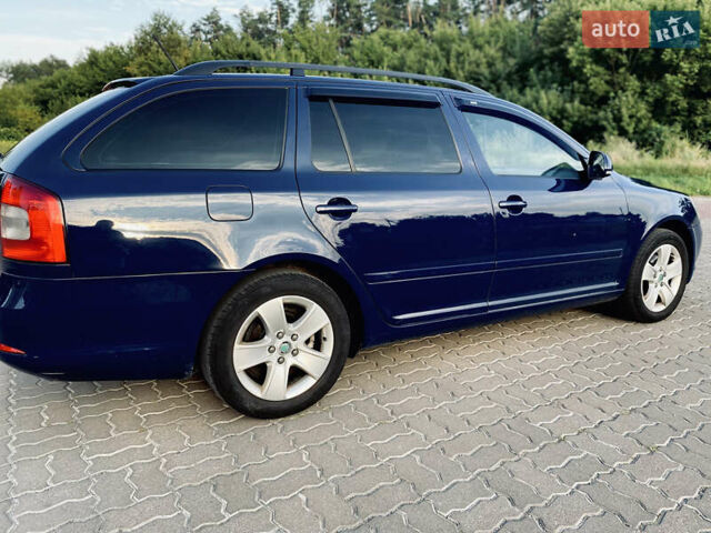 Синий Шкода Октавия, объемом двигателя 1.6 л и пробегом 280 тыс. км за 8100 $, фото 10 на Automoto.ua