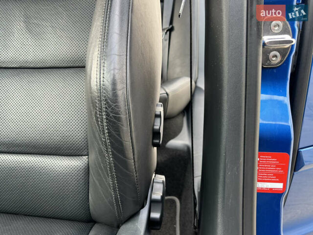 Синий Шкода Октавия, объемом двигателя 2 л и пробегом 204 тыс. км за 12100 $, фото 79 на Automoto.ua