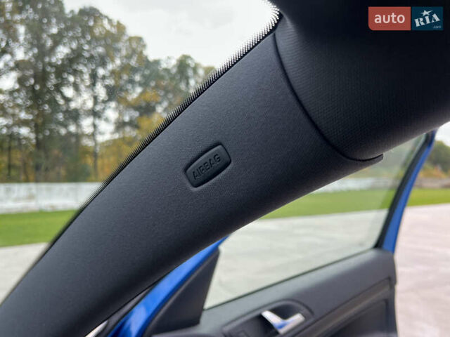 Синий Шкода Октавия, объемом двигателя 2 л и пробегом 204 тыс. км за 12650 $, фото 88 на Automoto.ua